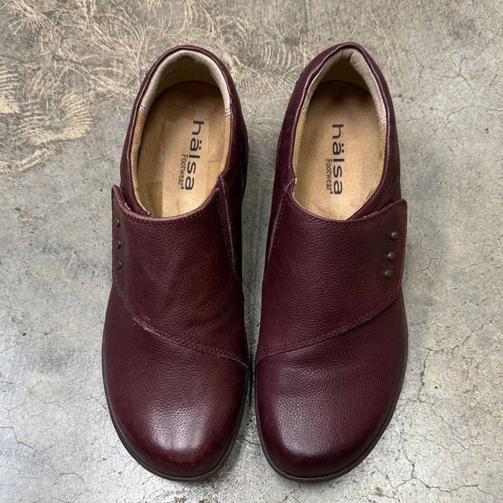 Hush Puppies Burgundy Flats - Picture 6 of 8